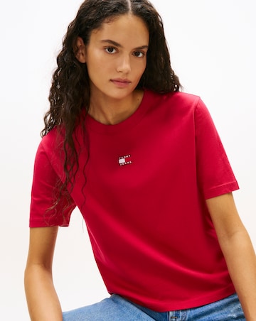 Tommy Jeans Boxy Badge Tee