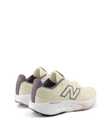 New Balance 520 Trainers