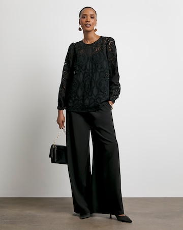 Joanna Hope Premium Broderie Blouse