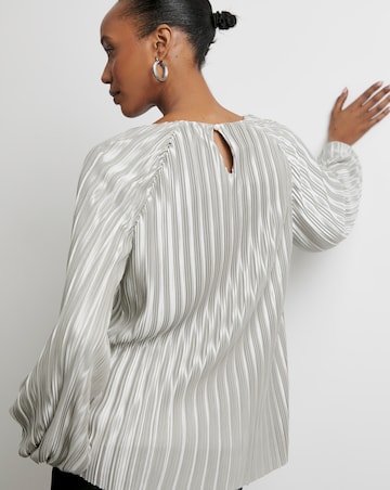 Joanna Hope Plisse Blouse With Balloon Sleeves