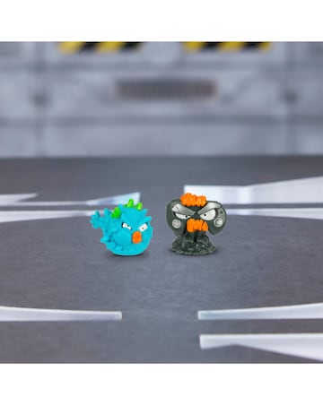 Mr Beast Lab Swarms Mega Lab 12-Pack Figures