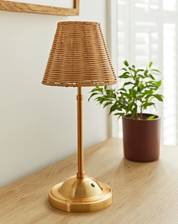 Rattan LED Wireless Rechargeable Table Lamp