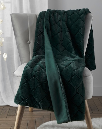 Catherine Lansfield Cosy Diamond Throw
