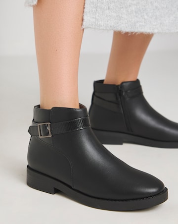 Drew Ankle Buckle Boot - Extra Wide Fit (EEE)