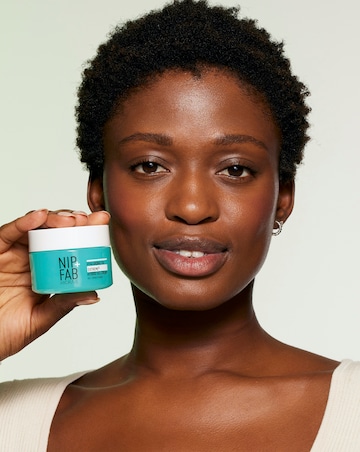 Nip+Fab Hyaluronic Fix Extreme 4 Gel Cream 2%