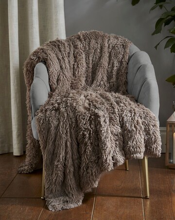 Catherine Lansfield Shaggy Fleece Throw