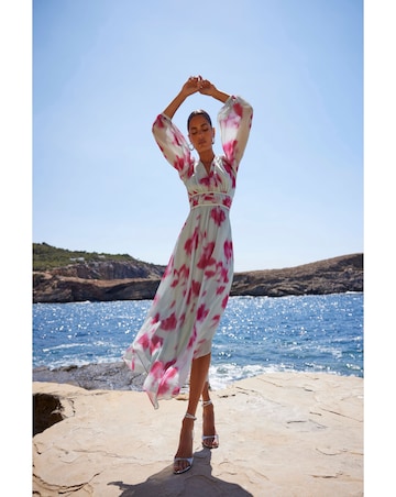 Ro&Zo Smudge Floral Plunge Maxi Dress