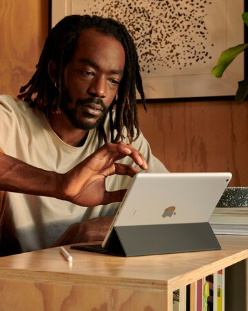 Apple iPad 9th Gen (2021) 10.2-inch, Wi-Fi, 64GB - Space Grey