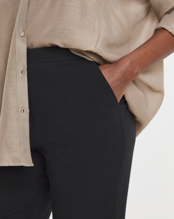 Black Capri Cropped Trousers