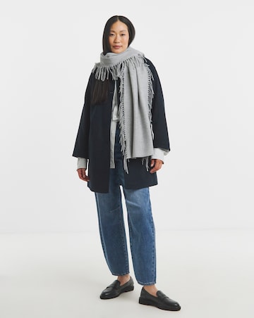 Fringe Detail Midweight Scarf