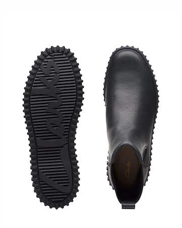 Clarks Torhill Maple Patent Chunky Boot Standard Fit