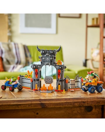 LEGO Super Mario: Mario Kart Bowser's Castle Toy 72039