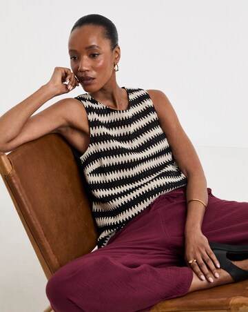 Mono Open Stitch Crochet Vest