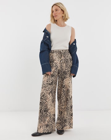 Animal Print Textured Wide Leg Trouser