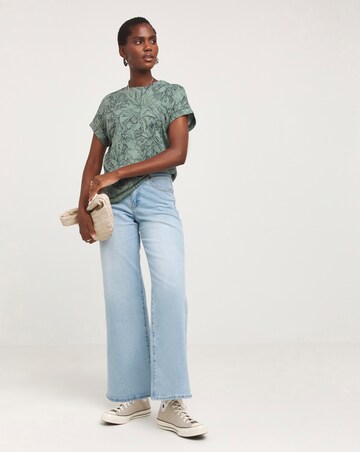 Longline Short Sleeve Curved Hem Top