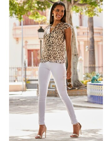 Sosandar Flutter Sleeve Top