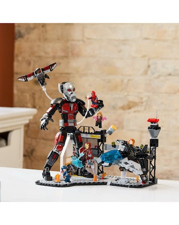 LEGO Marvel Captain America: Civil War Action Battle Buildable Playset 76314