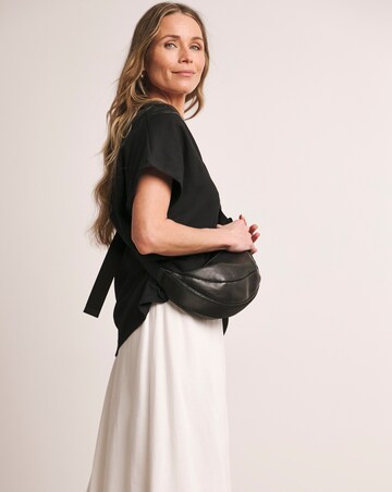 Anthology V Neck T-Shirt