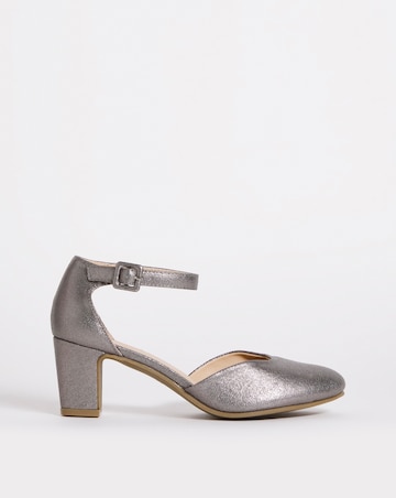 Heeled Shoe With Ankle Strap E Fit