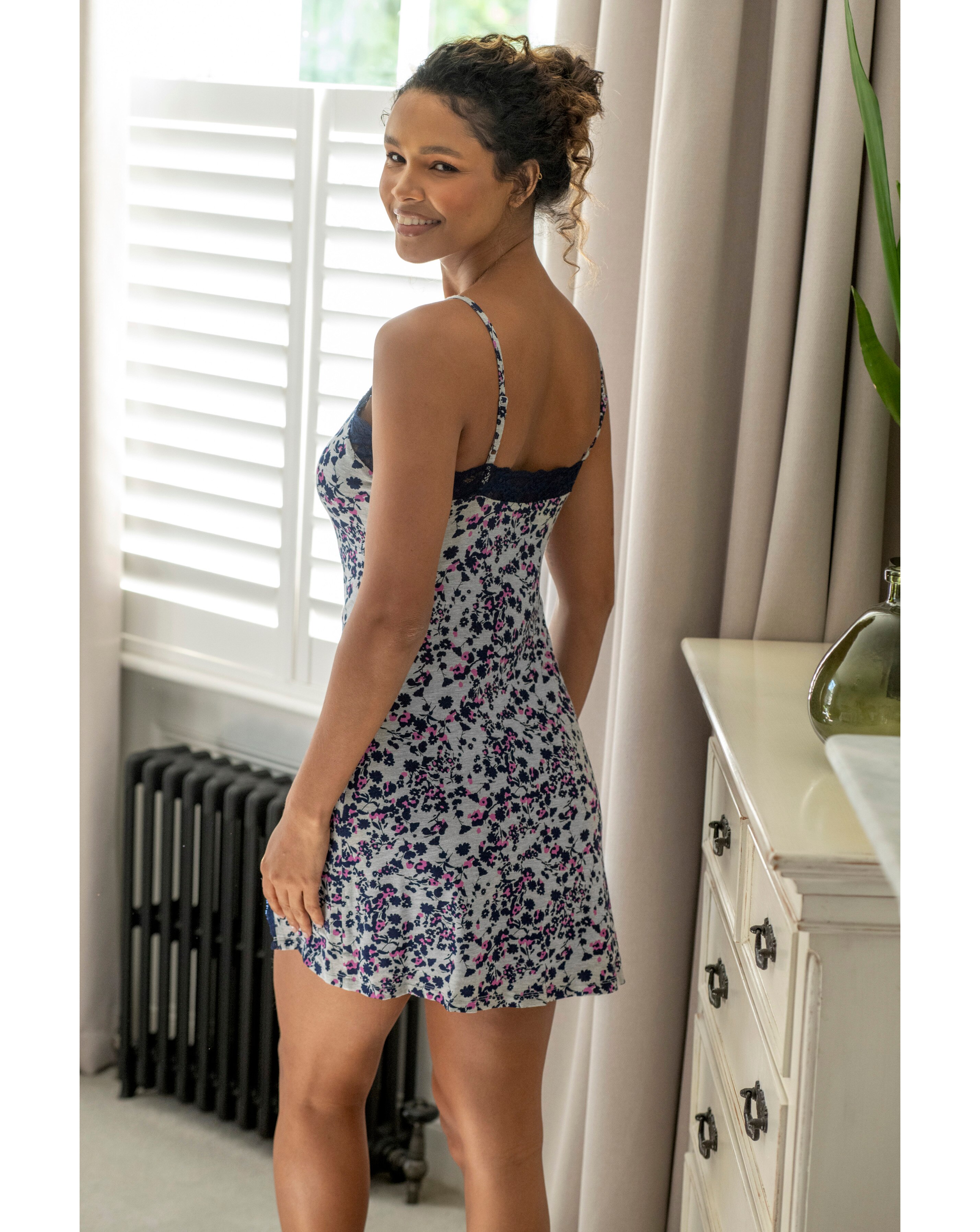 Pour Moi Sofa Loves Lace Hidden Support Chemise | JD Williams