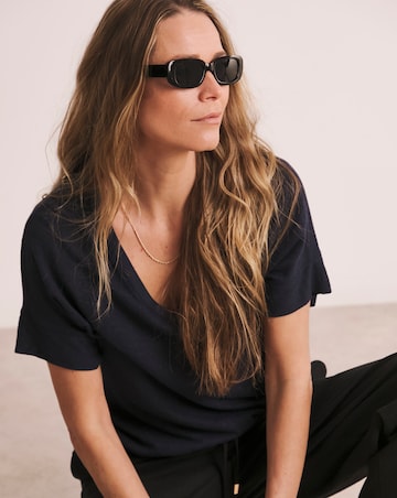 Anthology V-Neck Linen Mix T-Shirt