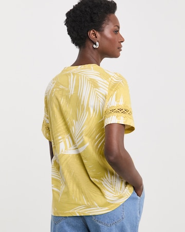 Pure Cotton Leaf Print Lace Insert T-shirt