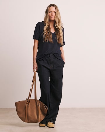 Anthology V-Neck Linen Mix T-Shirt