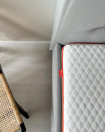 Dormeo Octasmart Hybrid Mattress