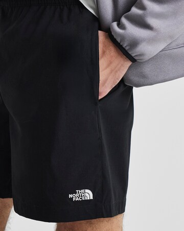 The North Face Class V Pathfinder 7 Inch Shorts