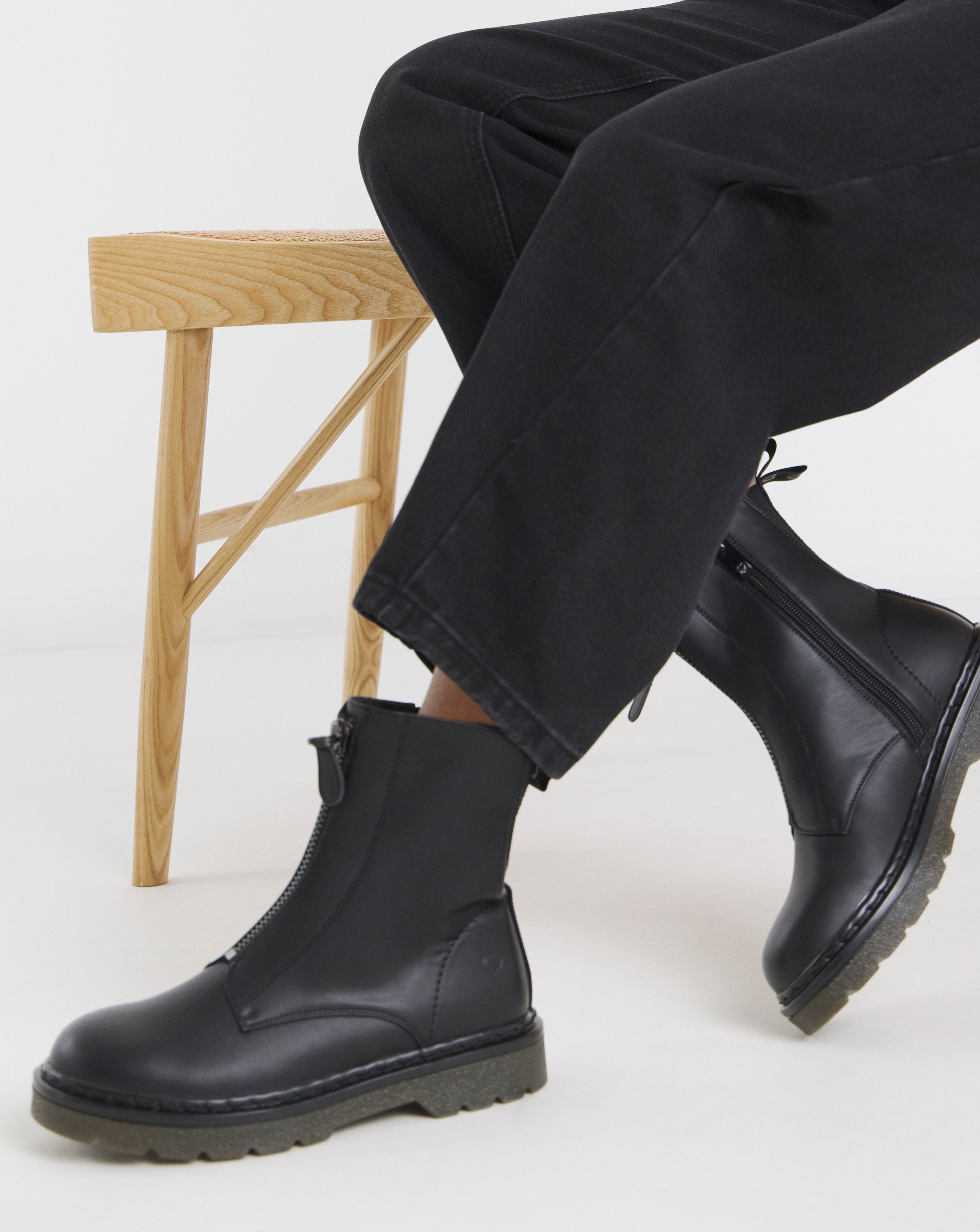 Heavenly Feet Oberon Zip Chunky Boot Wide Fit | JD Williams