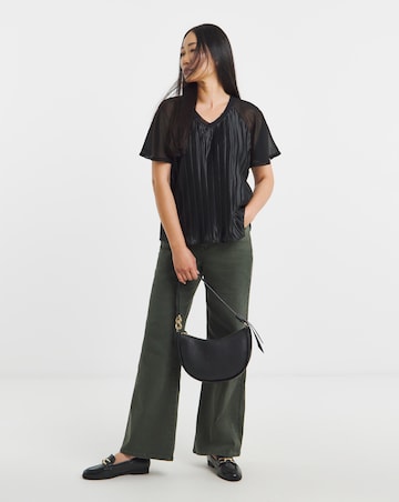 Black Plisse Angel Sleeve Top