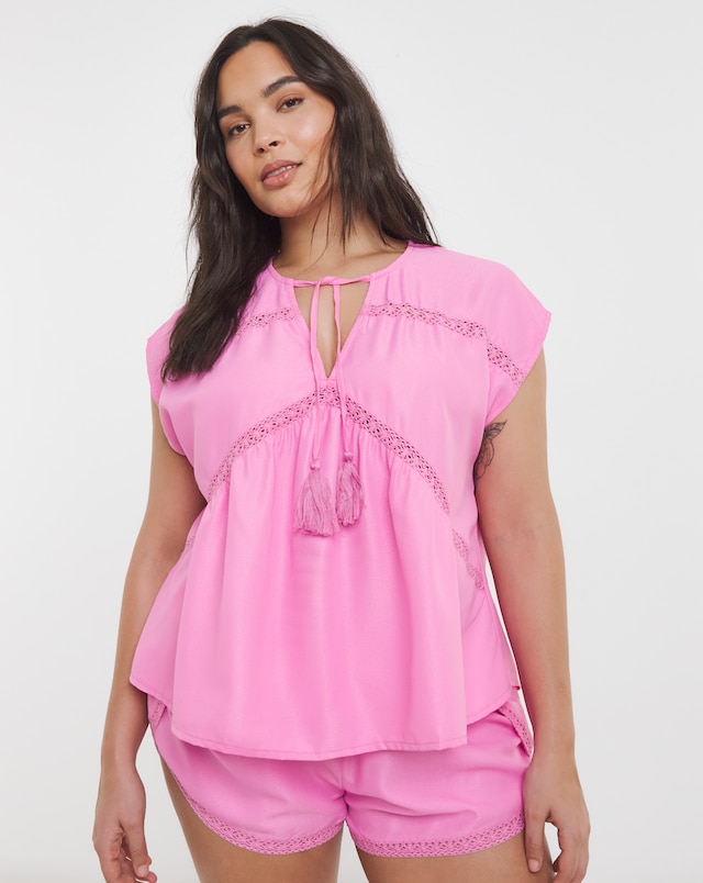 Shortie Pyjama Set With Crochet Trim
