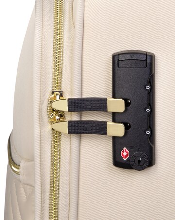 IT Luggage Bewitching Medium Suitcase