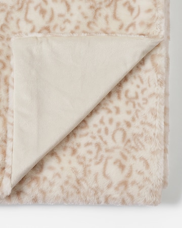 Leopard Printed Faux Fur Throw