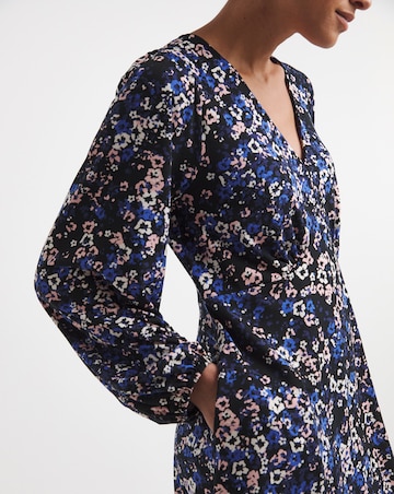 Soft Touch V Neck Tea Dress