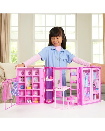 Barbie Dream Closet Doll, Playset and Accessories