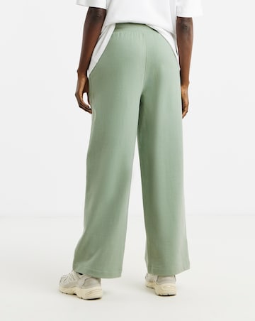 Snowdonia Relaxed Jogger