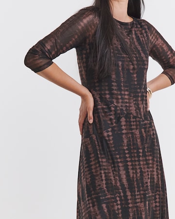 Mesh Seam Detail Care Free Dress