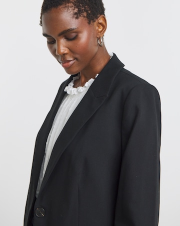 Ultimate Relaxed Blazer