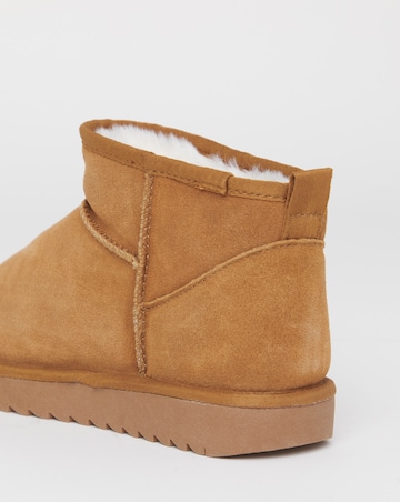 Renna Low Cut Warm Lined Boots - Extra Wide Fit (EEE)