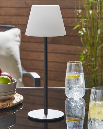 Indoor/Outdoor Dimming Rechargeable Lamp - Black