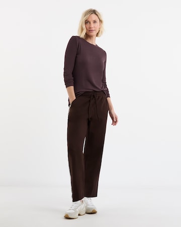 Ribbed Crew Neck Long Sleeve Top