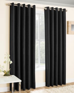 Vogue Thermal Light Filtering Eyelet Curtain