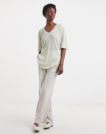 Space Dye Textured Curved Hem