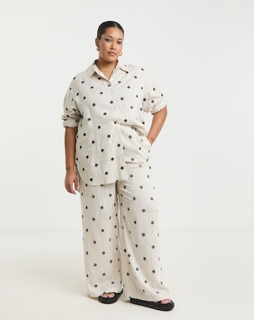 Simply Be Daisy Embroidered Linen Mix Shirt