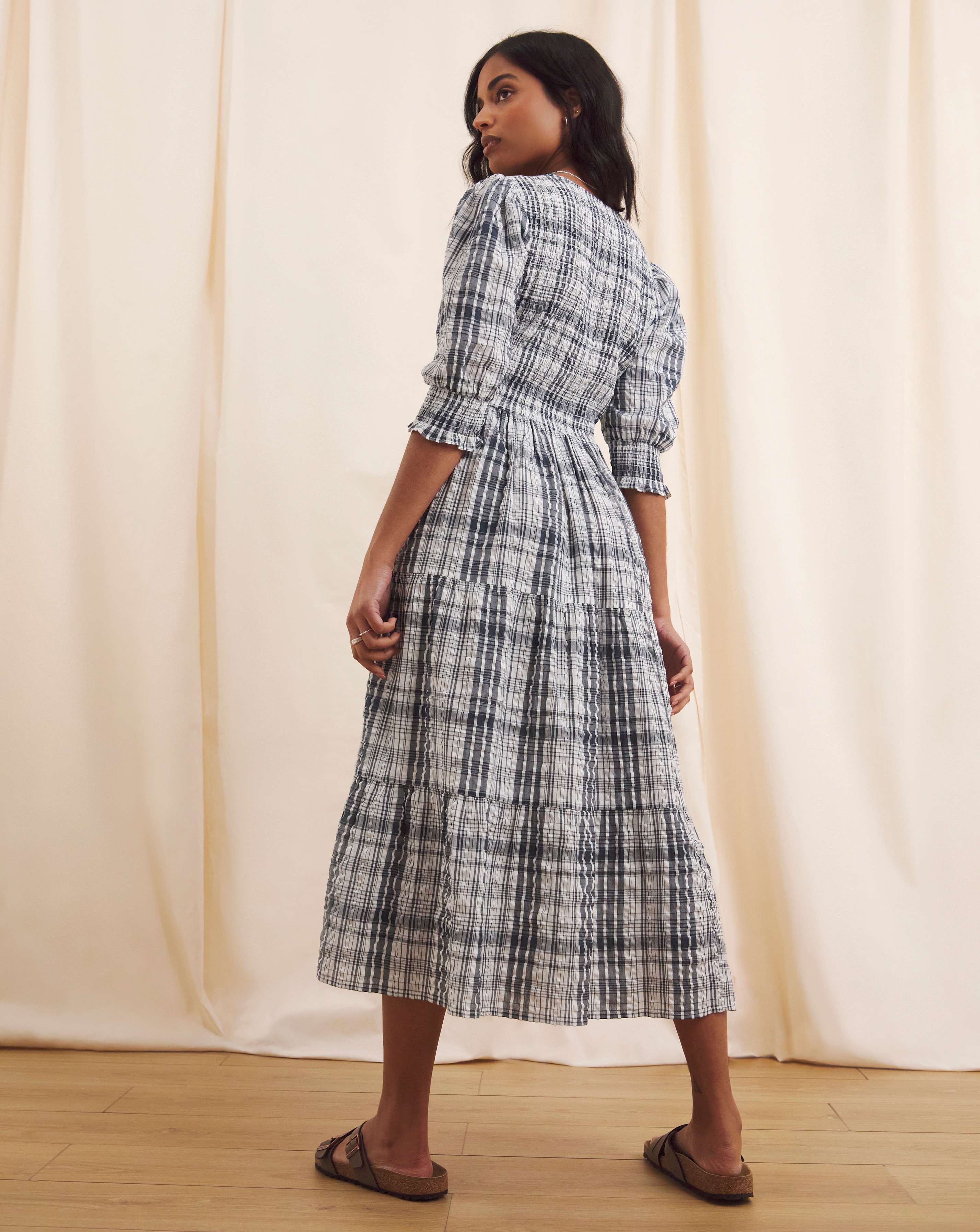 Anise Check Seersucker Erica V Neck Tiered Midi Dress | JD Williams