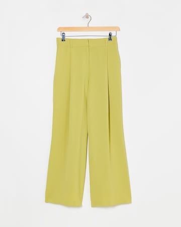 Textured Pleated Wide Leg Trousers