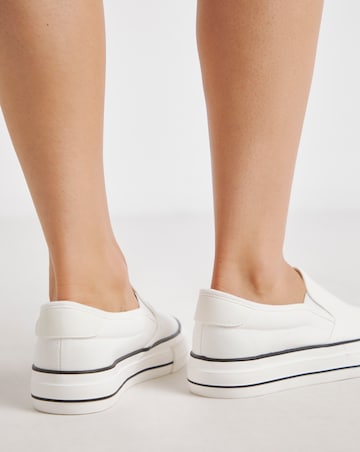 Cali Slip On Canvas Trainer - Extra Wide Fit (EEE)