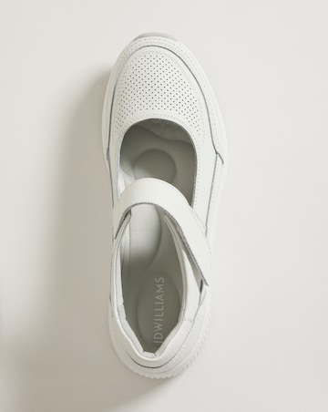 Juniper Leather Touch & Close Bar Shoe Wide E Fit