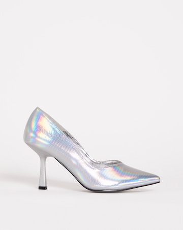 Lleida Sweetheart Cut Heeled Court Shoes Wide Fit